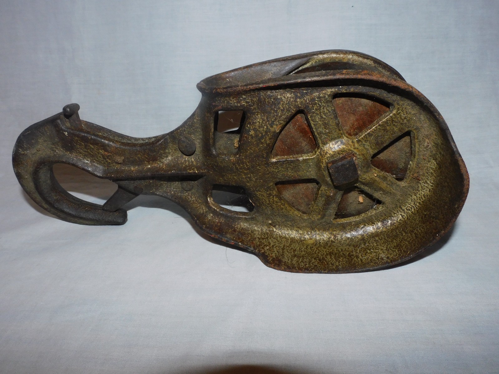 Antique Cast Iron & Wood Pulley Barn Farmouse Vintage Country Decor, Rolls..