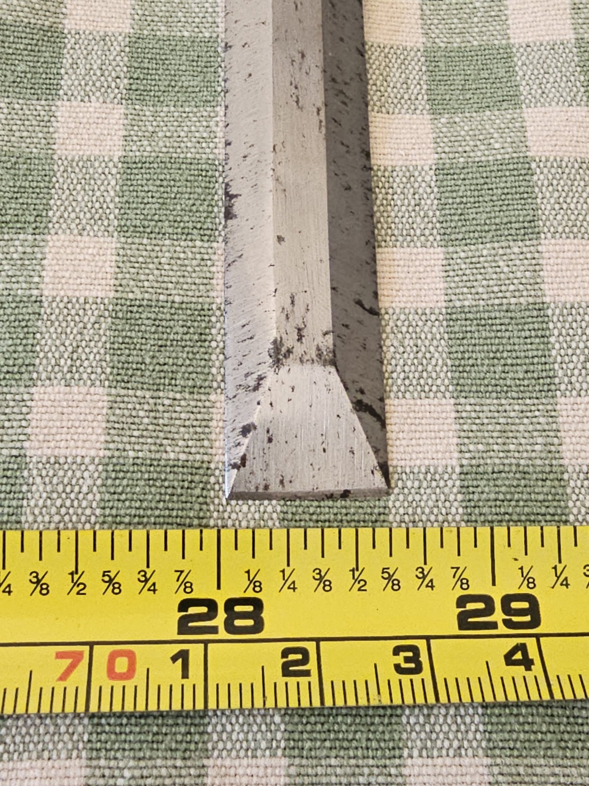 A Vintage Bevel Edge 5/8 stormont chisel . In Very Good Condition