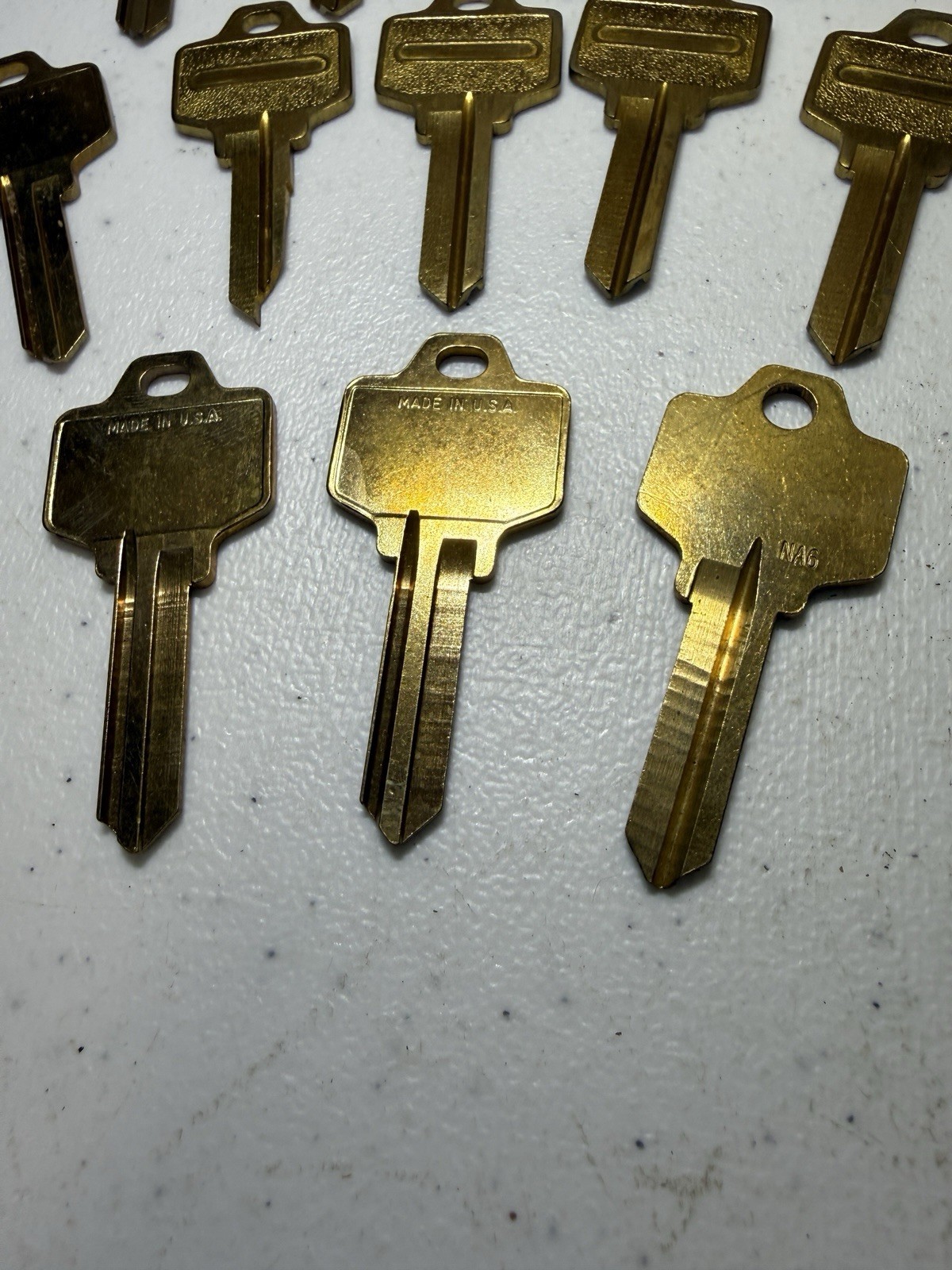 Lot of 13 New Old Stock NA6 Key Blanks Brass Gold Color Made In USA Blank Lock