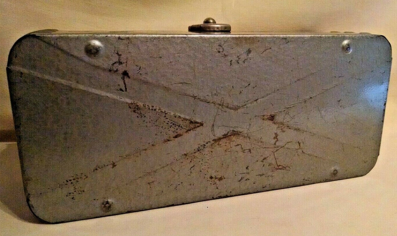Tackle Box Climax Metal Vintage Arrow Tool Storage Money Hinged Lock Handle.