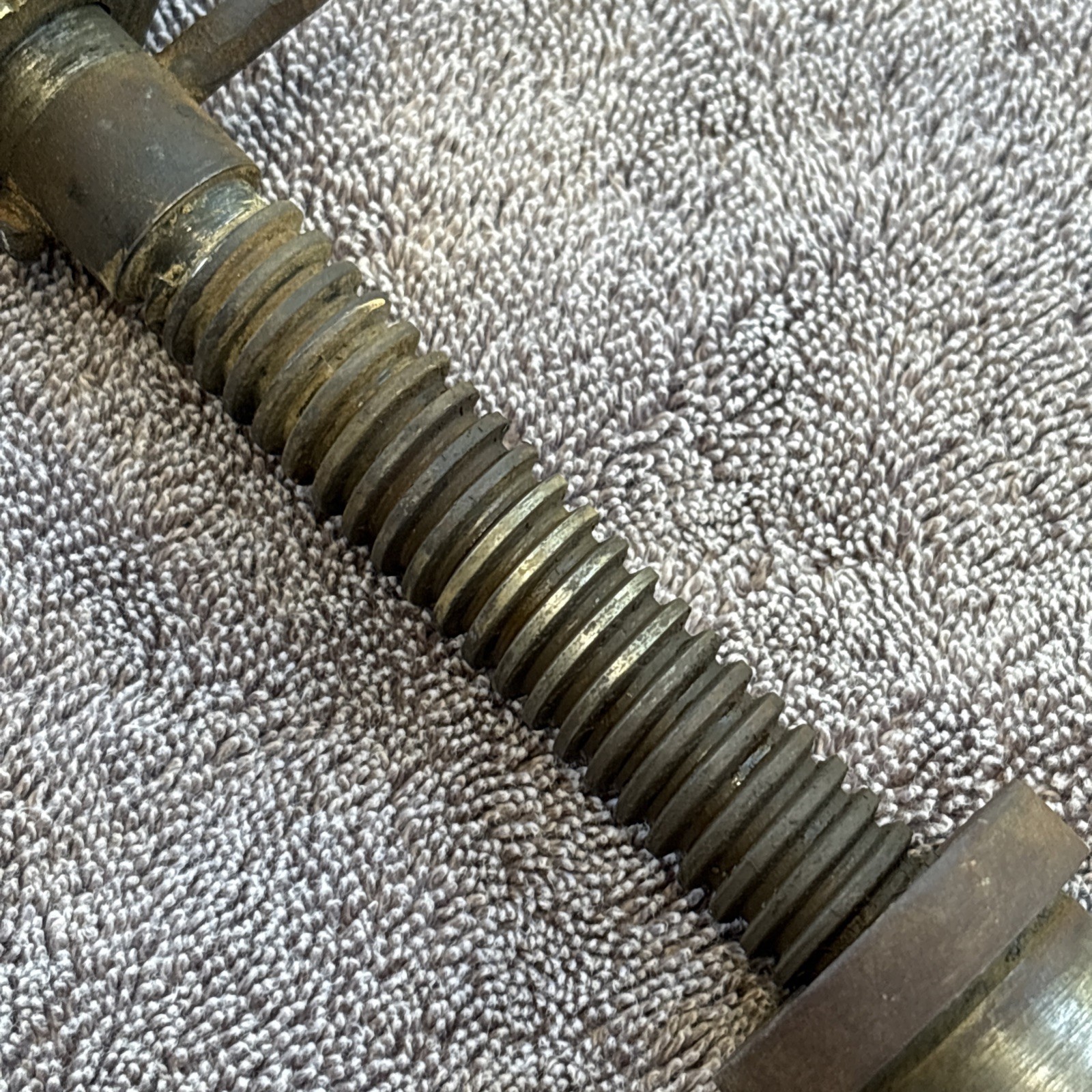 Champion Blower And Forge #90 Height Adjuster Worm Screw Used.