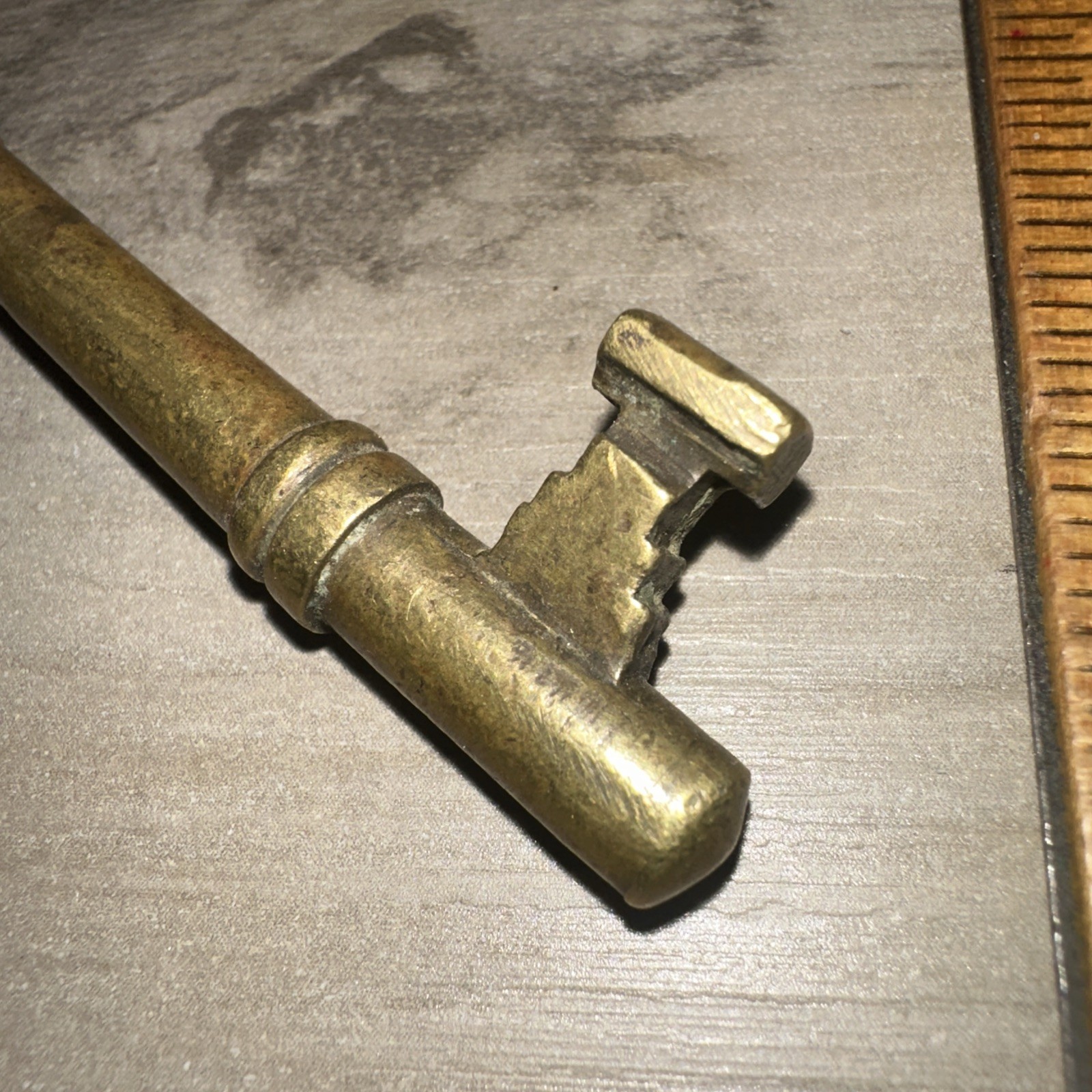 Beautiful Brass Skeleton Key Solid Barrel Legit Antique Key! Unique Shape