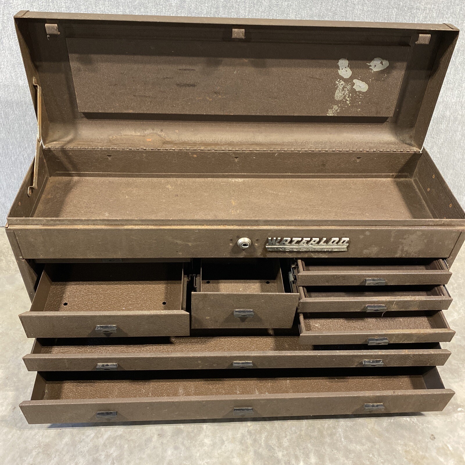 Vtg WATERLOO INDUSTRIAL Machinist Tool Chest 8 Drawer Toolbox Tool Box *READ