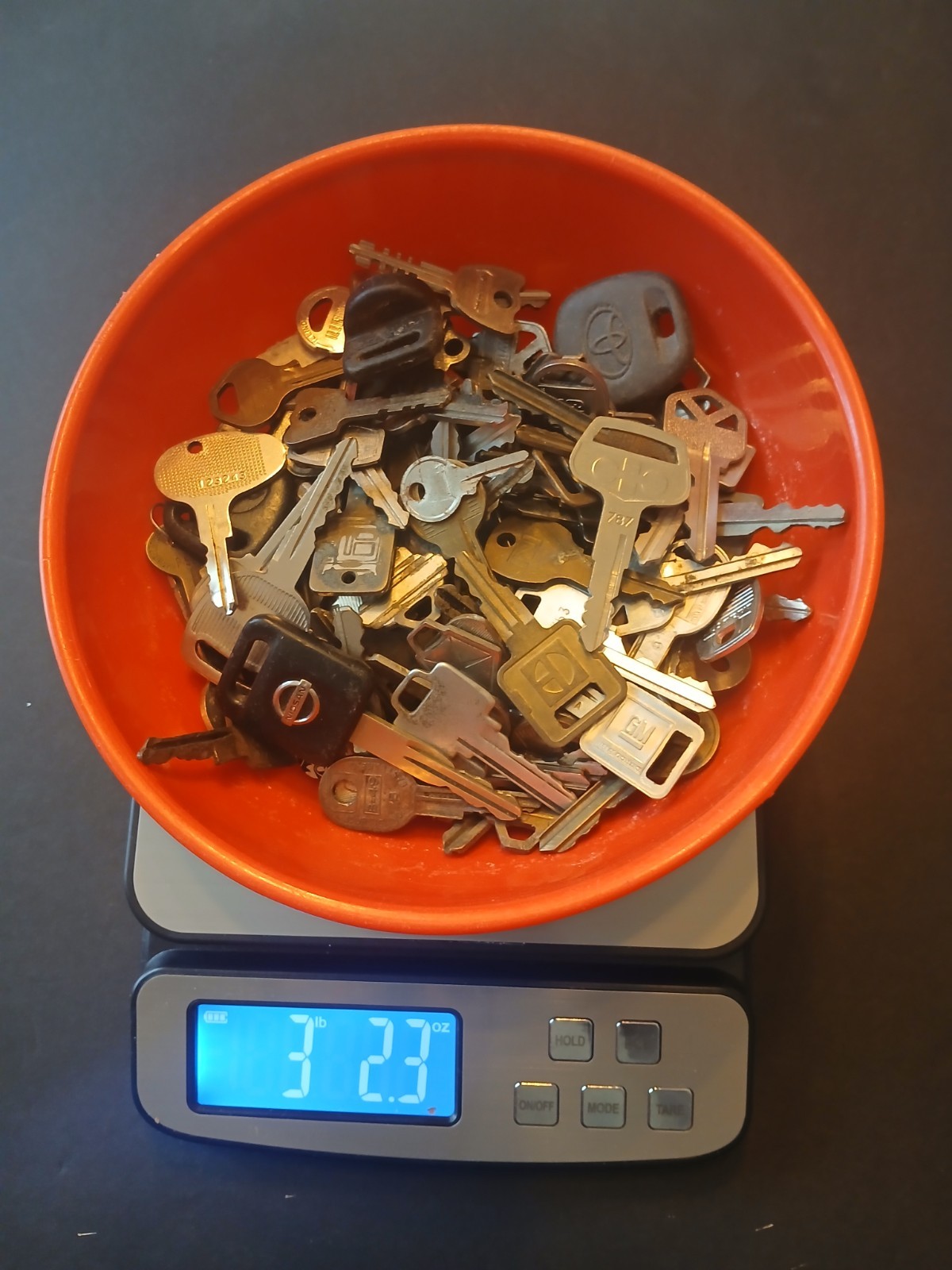 3lbs Plus Vintage Auto, Home, Equipment, Misc. Keys (2)