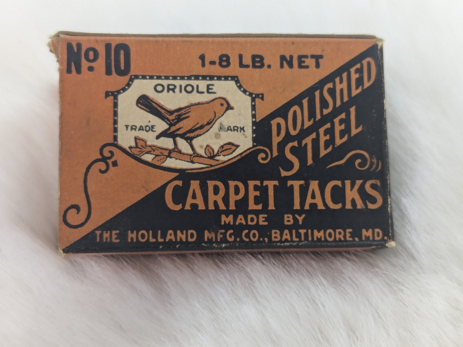Holland Mfg Co Polished Steel Carpet Tacks Baltimore MD | MADE IN USA
