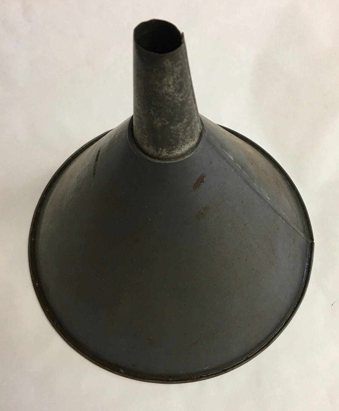 Vintage 9″ Large Farm Industrial Oil Change Funnel, VG, used
