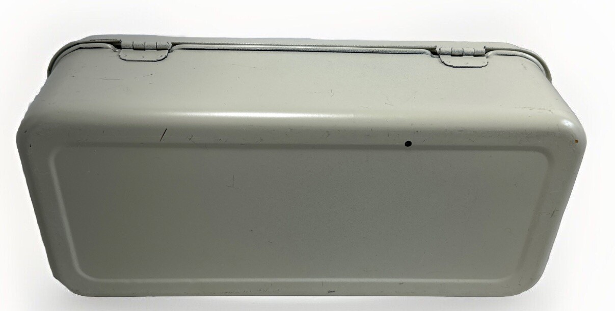 VTG DISSTON 1100 MY BUDDY UTILITY /TOOL / TACKLE /ART BOX,TAN, MADE IN USA