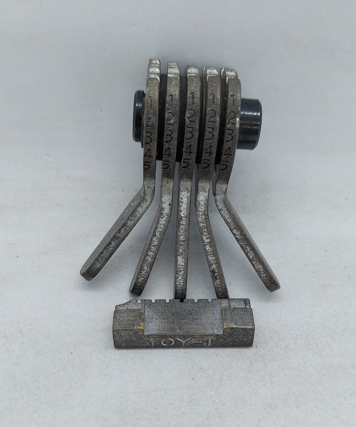 Curtis Cam, Carriage Set – TOY-1 Cam, TOY-1 Carriage