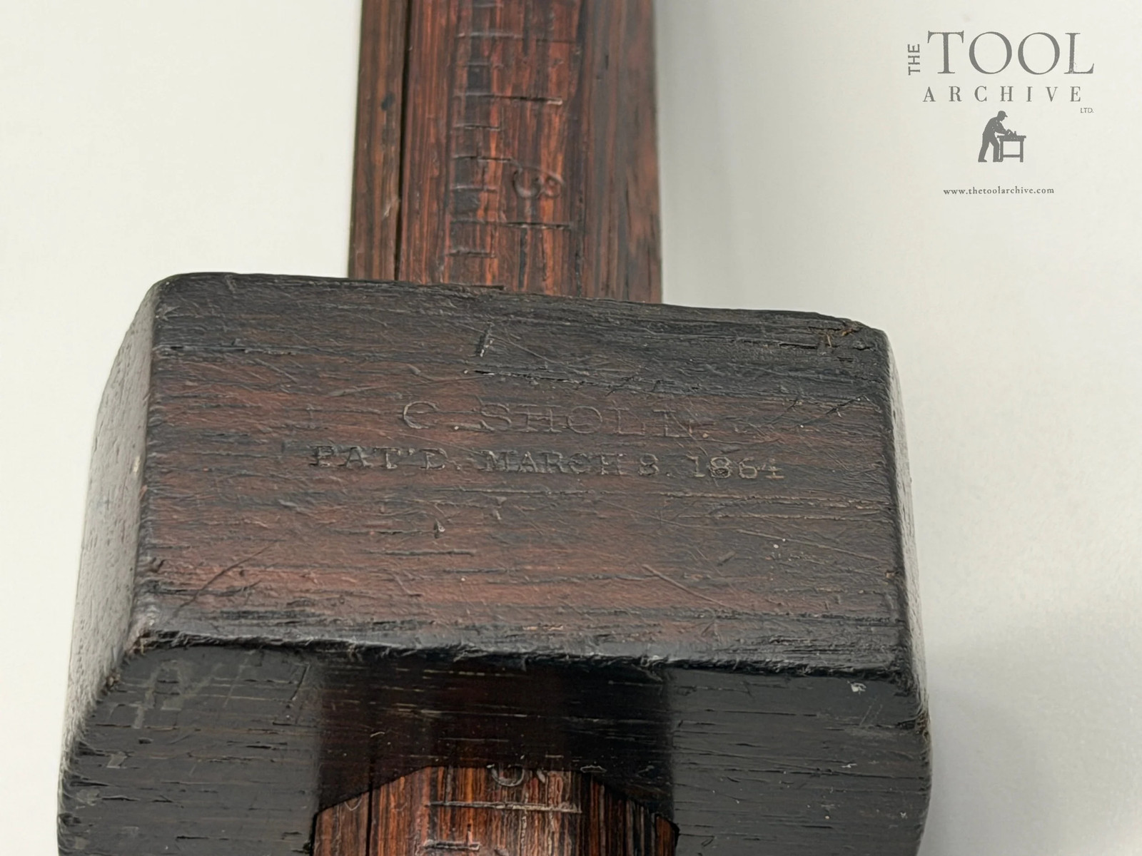 Sholl Patent Four-Stem Marking Gauge – Rosewood