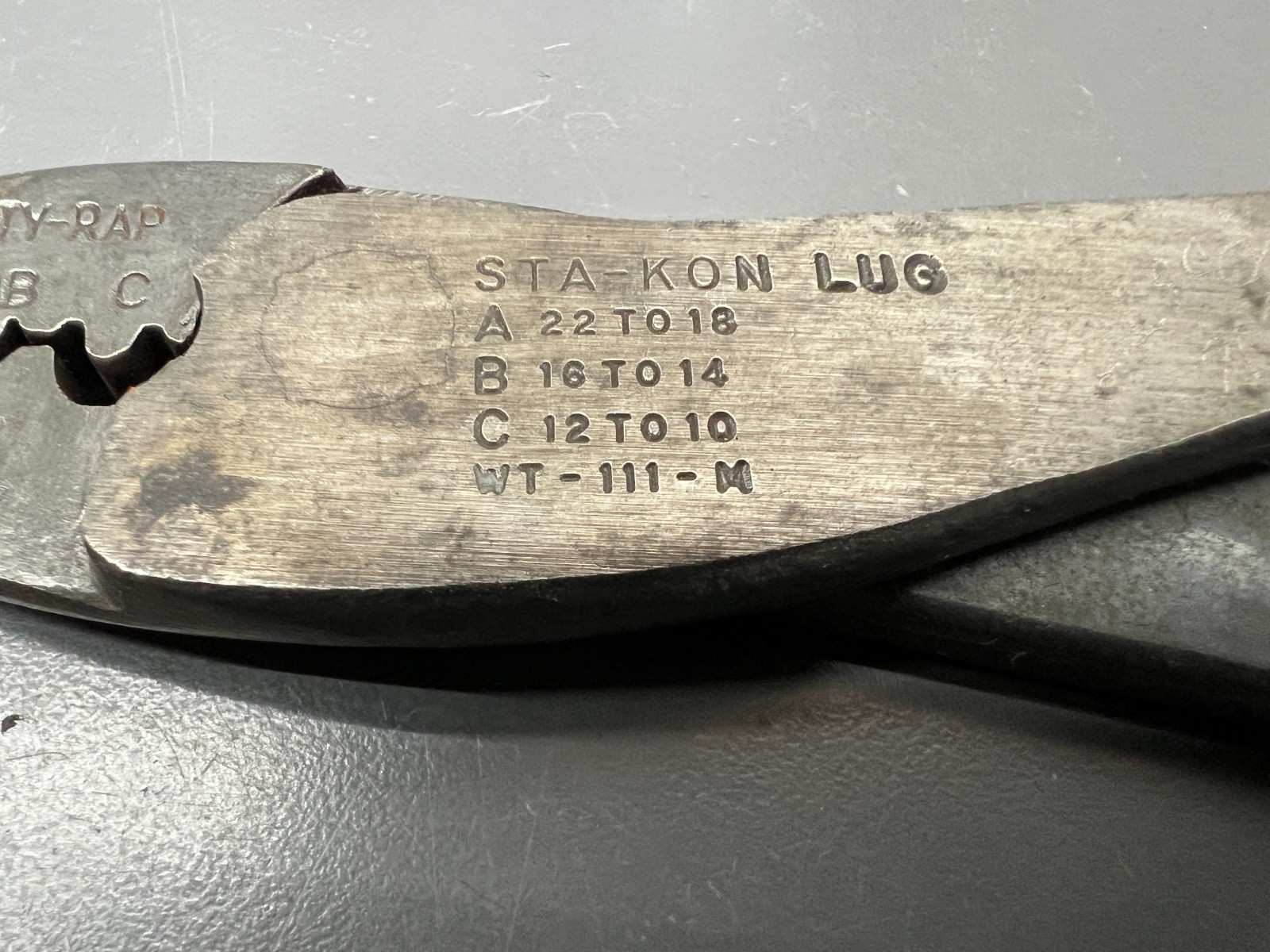 (m) THOMAS & BETTS STA-KON LUG WT-111-M 10″ CRIMPING PLIERS CRIMPERS – VGC – USA