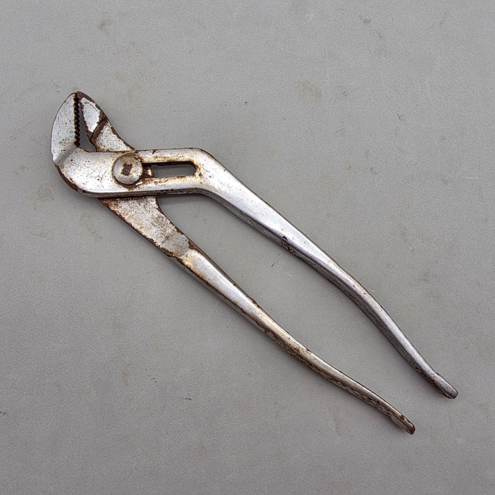 Vintage Craftsman 9 1/2″ Slip Joint Channel Lock Style Pliers Rope Handles USA