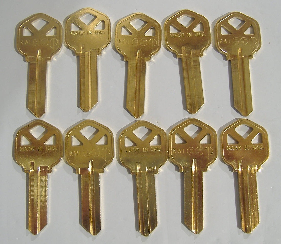 LOT OF TEN LOCKSMITH KW1 KEY BLANKS FITS KWIKSET SOLID BRASS MADE IN USA