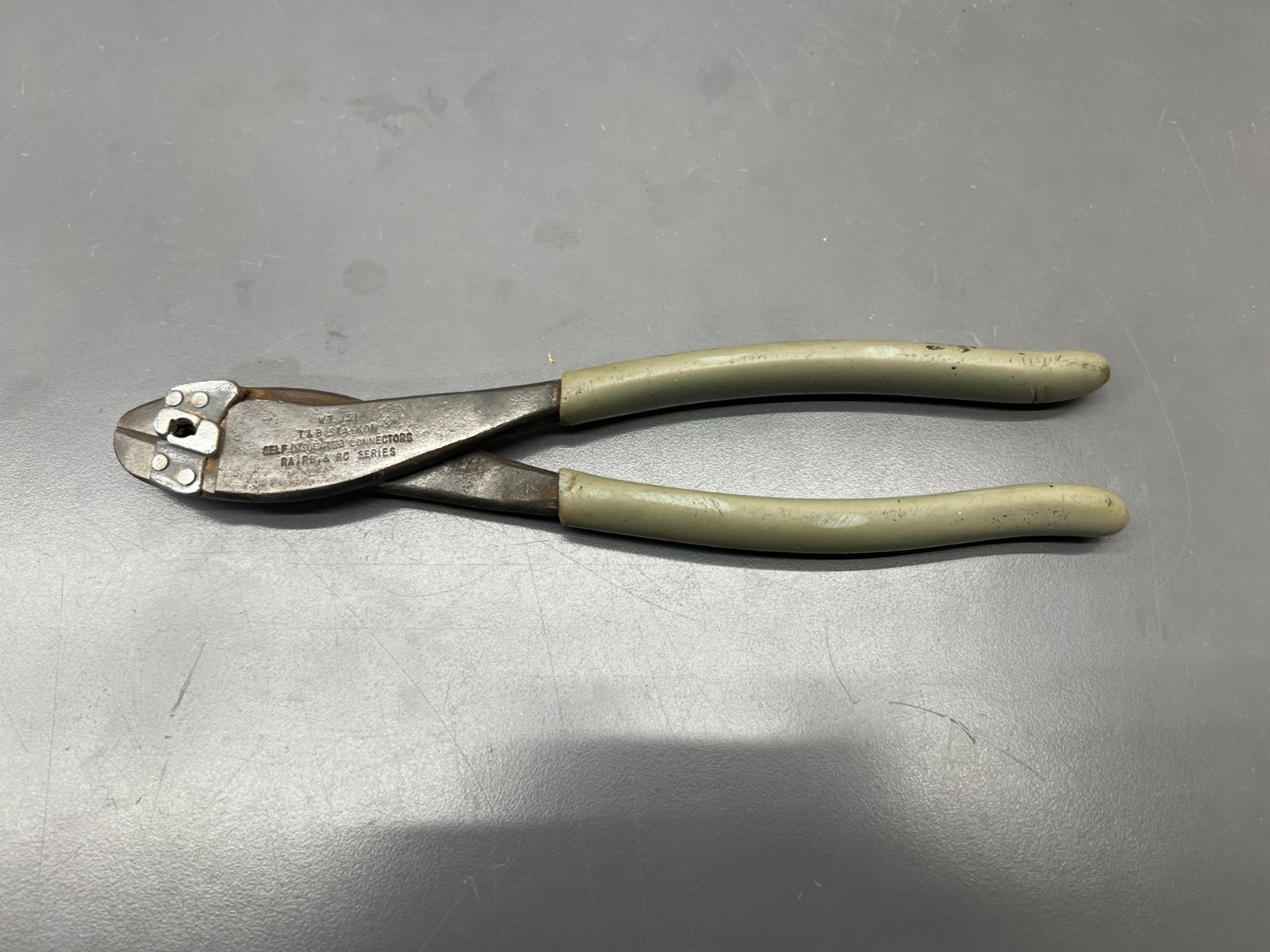 (G) RARE THOMAS & BETTS WT-151 STA-KON SELF INSULATED CONNECTORS RA RB RC – USA