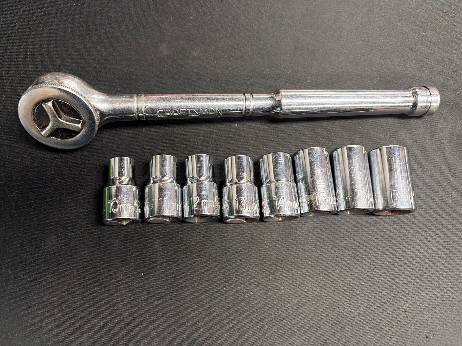 Craftsman USA 1/2” Ratchet& 8pc. Socket set Metric 10-17mm EE-Series