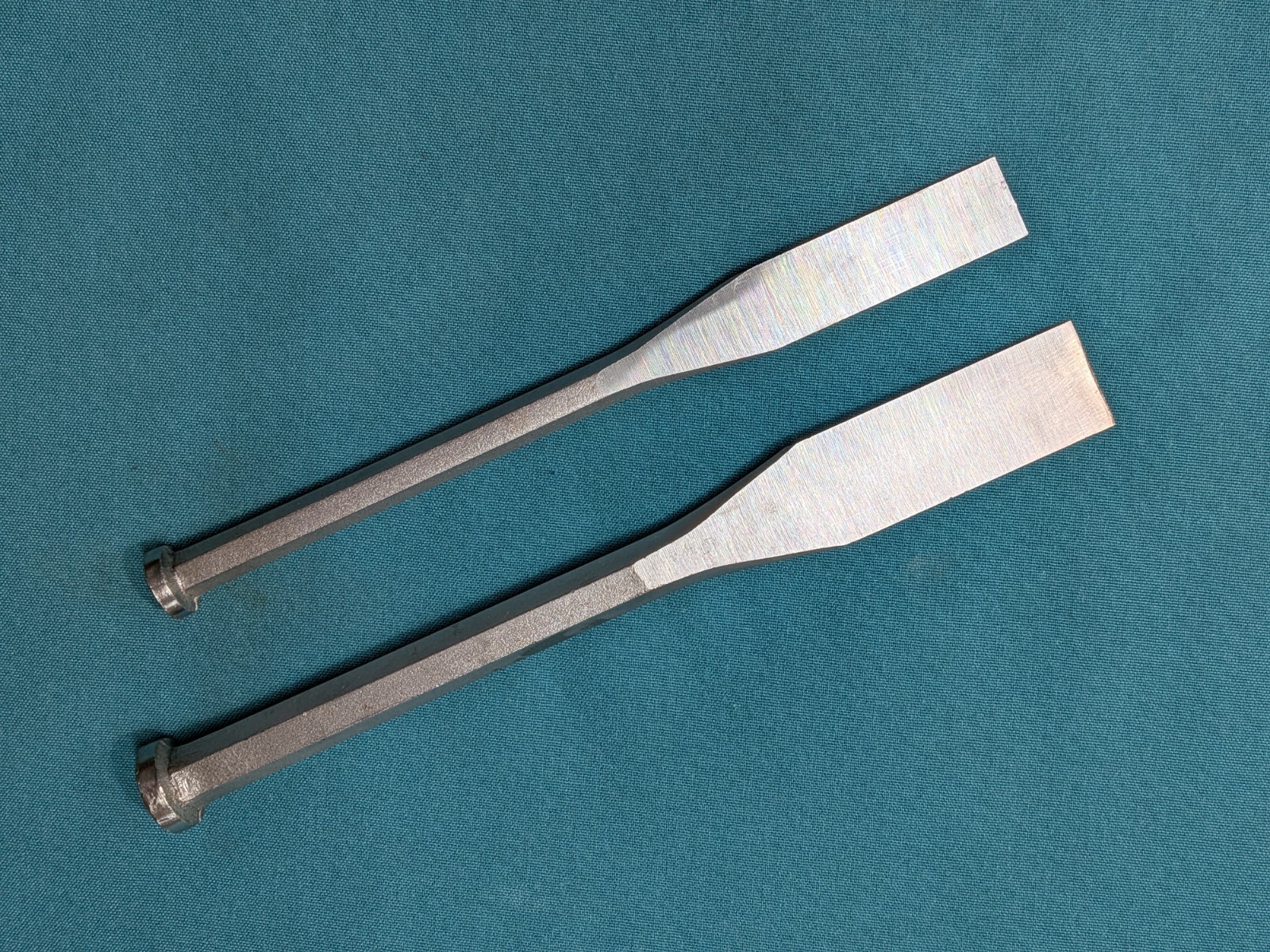 Vintage Two CRAFTSMAN All Steel Wood Chisels 3/4″ & 1″ Hex Shank “G” Forge NICE!