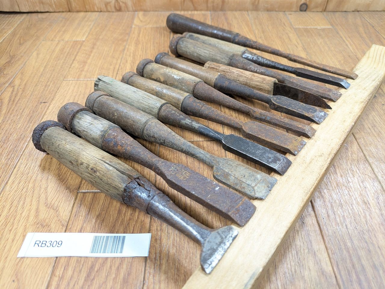 BROKEN DAMAGED Japanese vintage chisel 31.18.24.16.17.11.1.17.15.10.9mm RB309