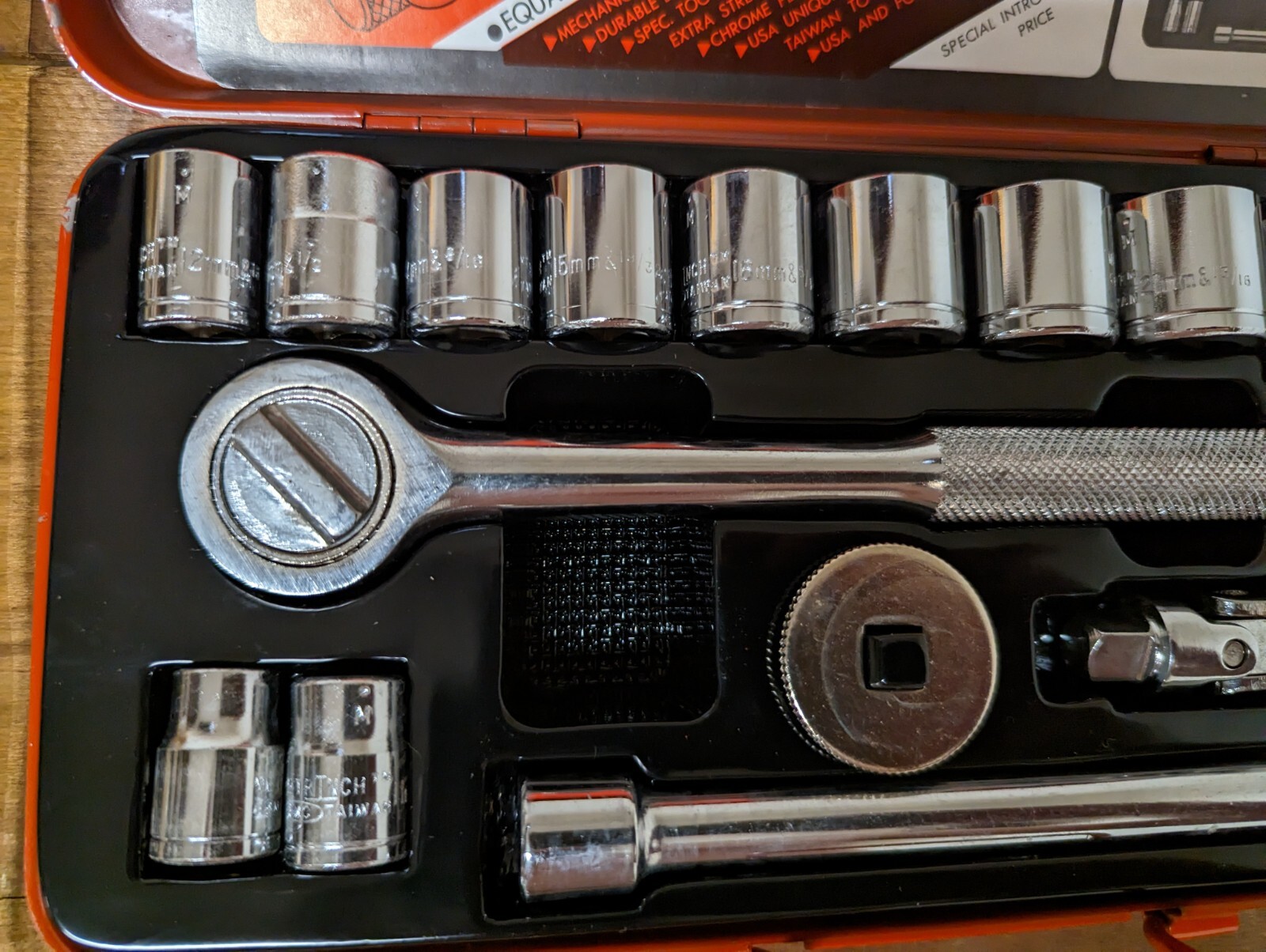 Vintage 1980s BMC Taiwan Metrinch Socket Ratchet Set 3/8″ Dr SAE & Metric RETRO!