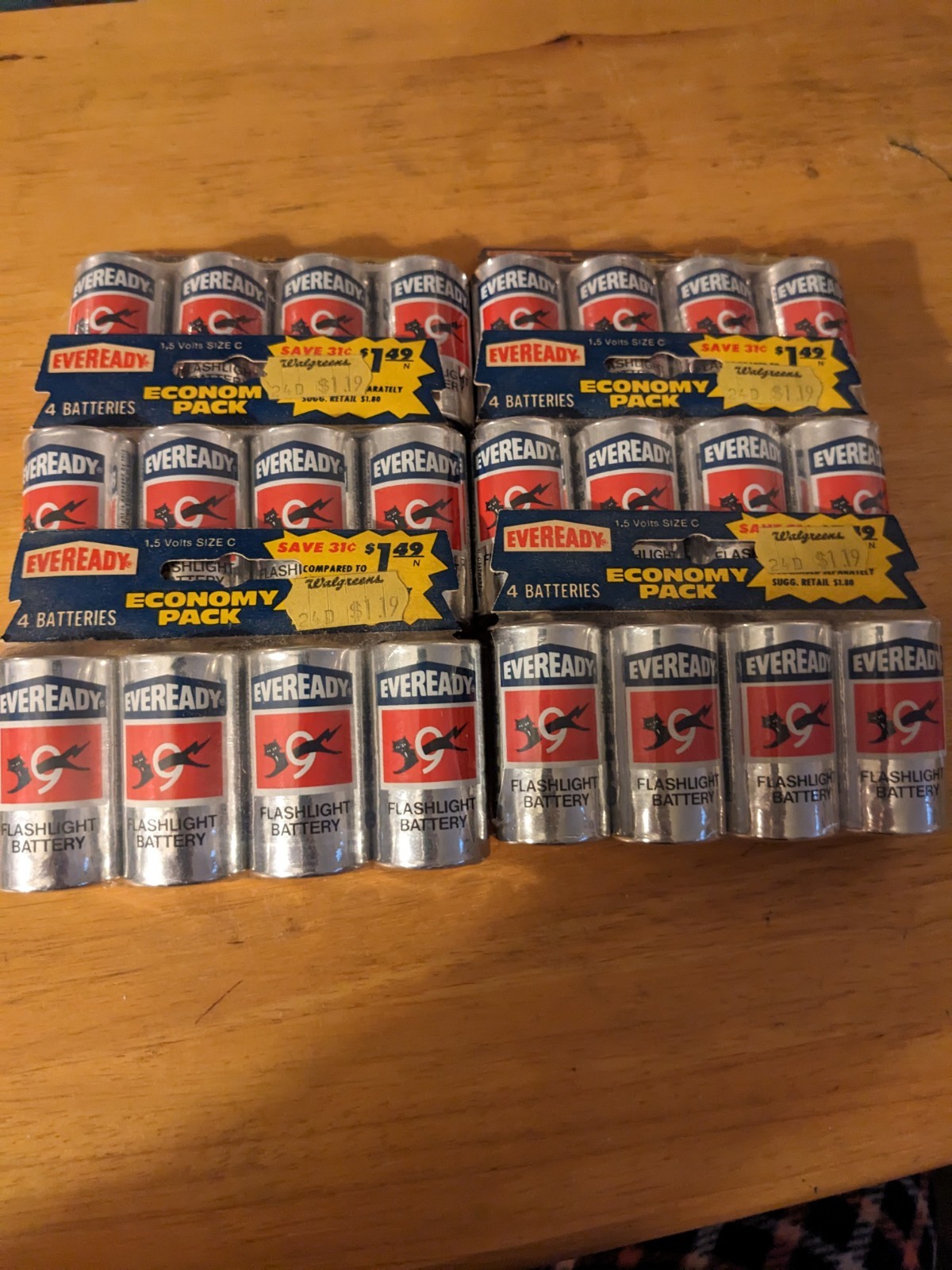 6 Vintage 4-packs of Eveready C Cell Batteries NOS NEW SEALED 6 sets