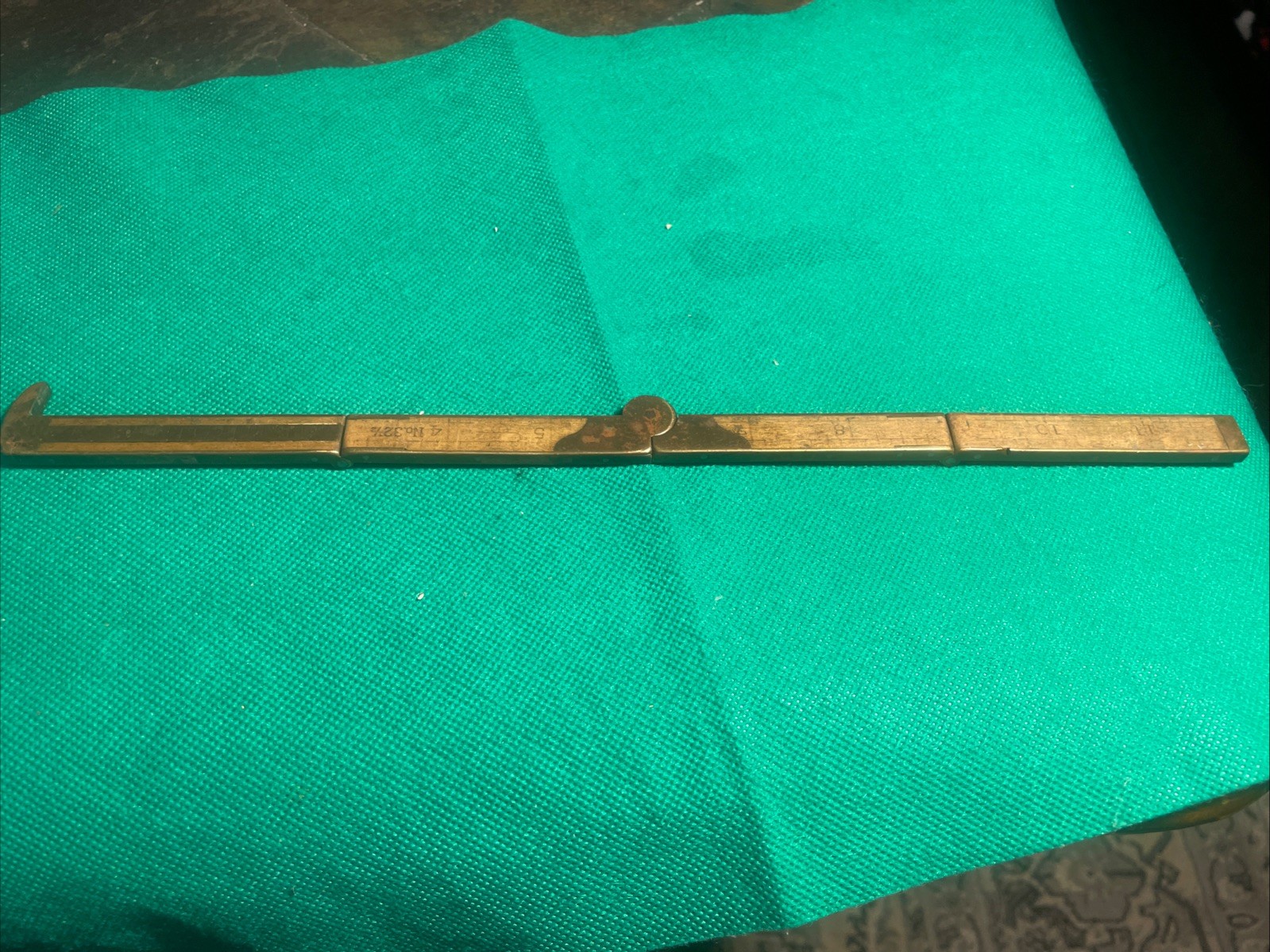 Vtg Stanley No. 32 1/2 Folding Boxwood Brass Caliper Rule USA Carpenter Tool