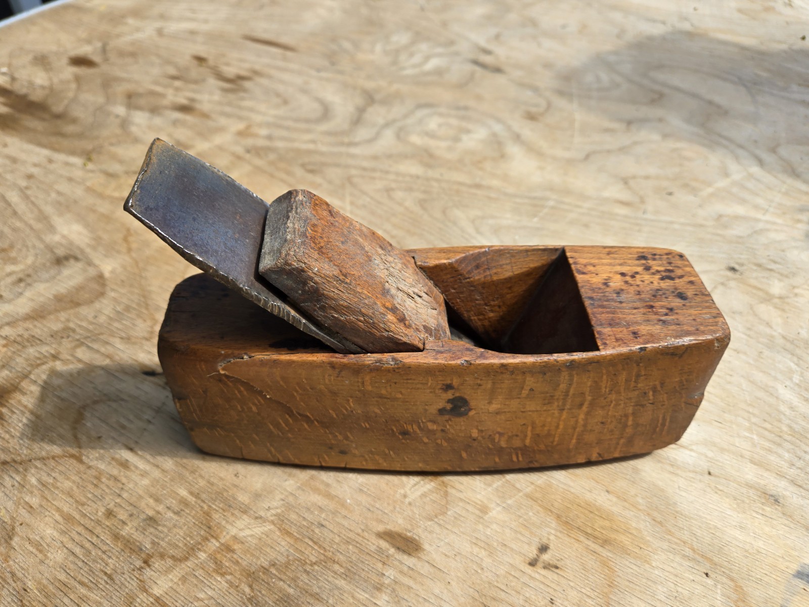 Antique New York Tool Co Wood Coffin Plane No. 3 w Auburn Thistle Brand Blade