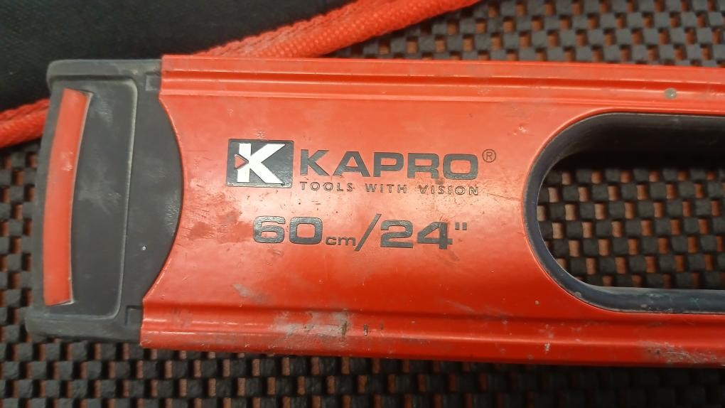Kapro 24″ Digiman Magnetic Digital Level with Case (TDY027528)