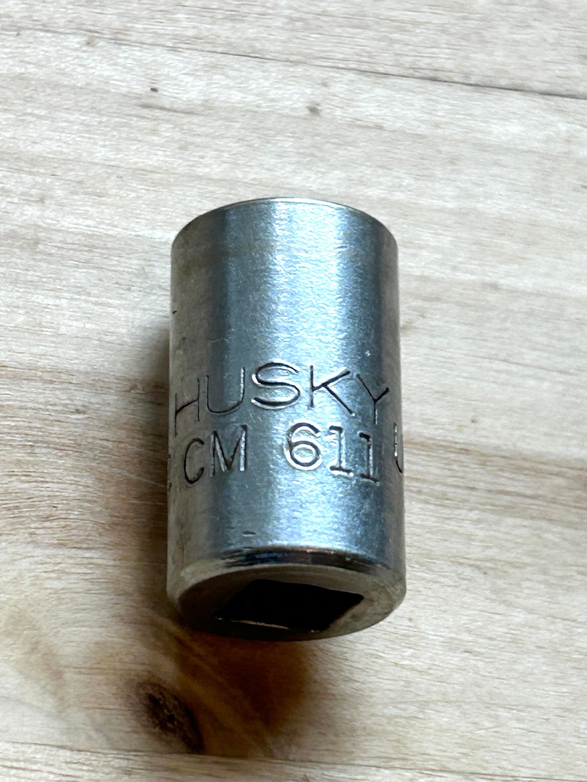Vintage Husky 11/32” – 6 point Socket – 1/4″ Drive – CM 611