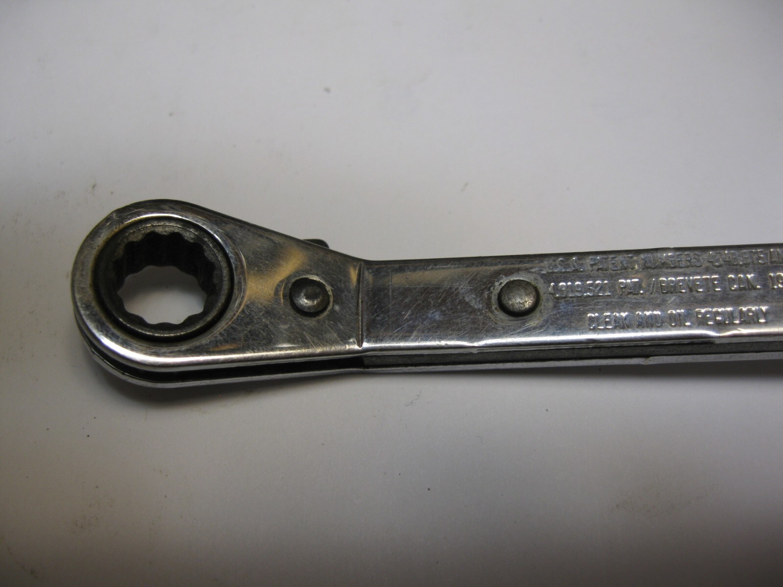 Blue Point tools 3/8″ X 7/16″ Standard 25° Offset Ratcheting Box Wrench RYA1214