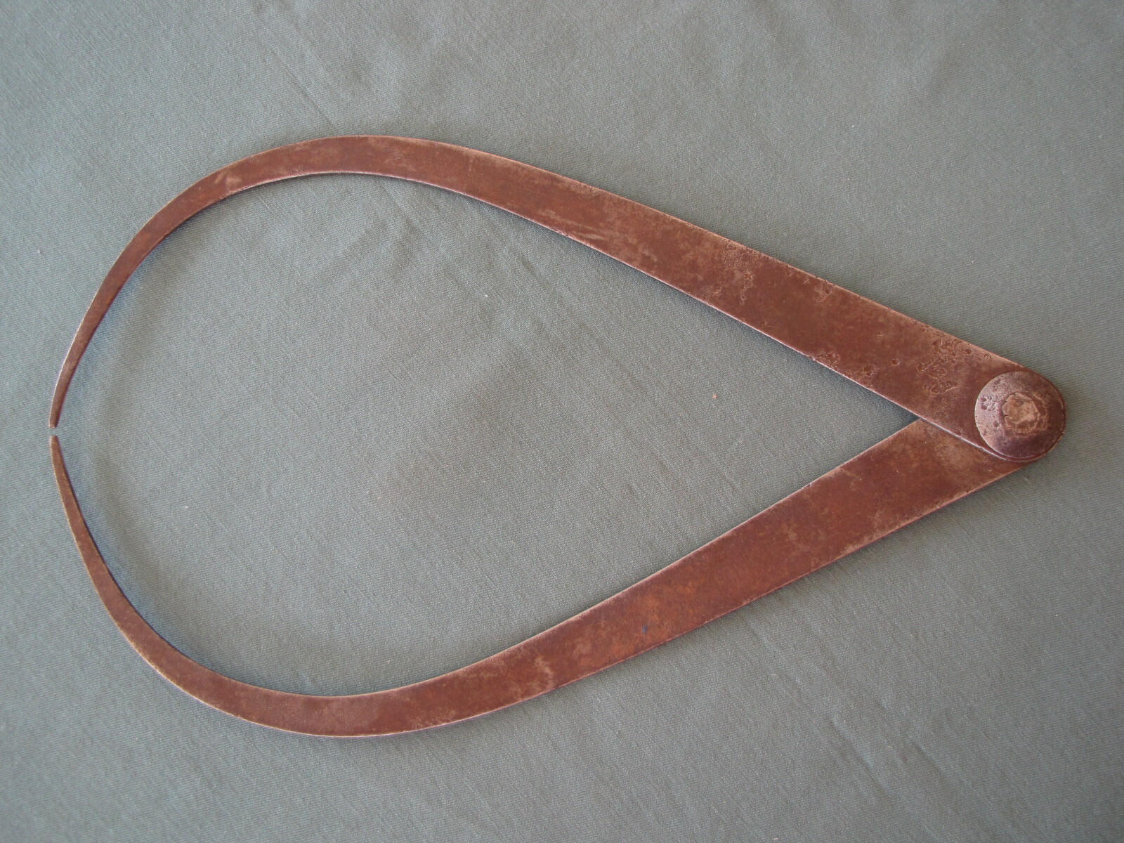 Caliper – Outside – 12″ Steel Joint – Vintage – UNBRANDED