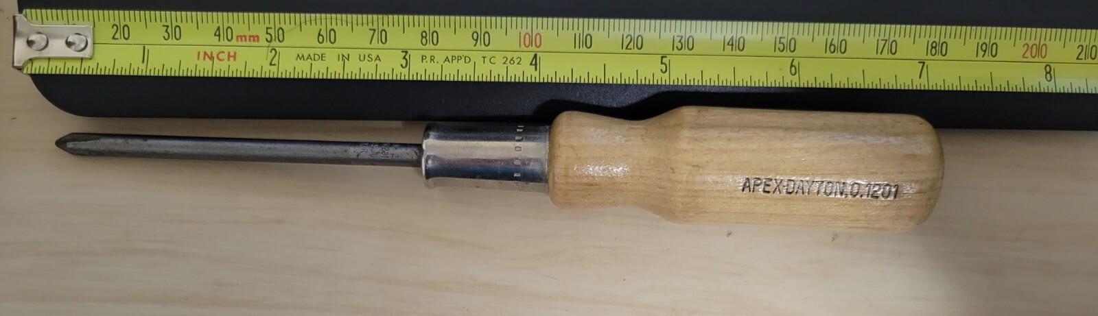 Vintage APEX-DAYTON, 0. 1202 Phillips 4″ blade Screwdriver