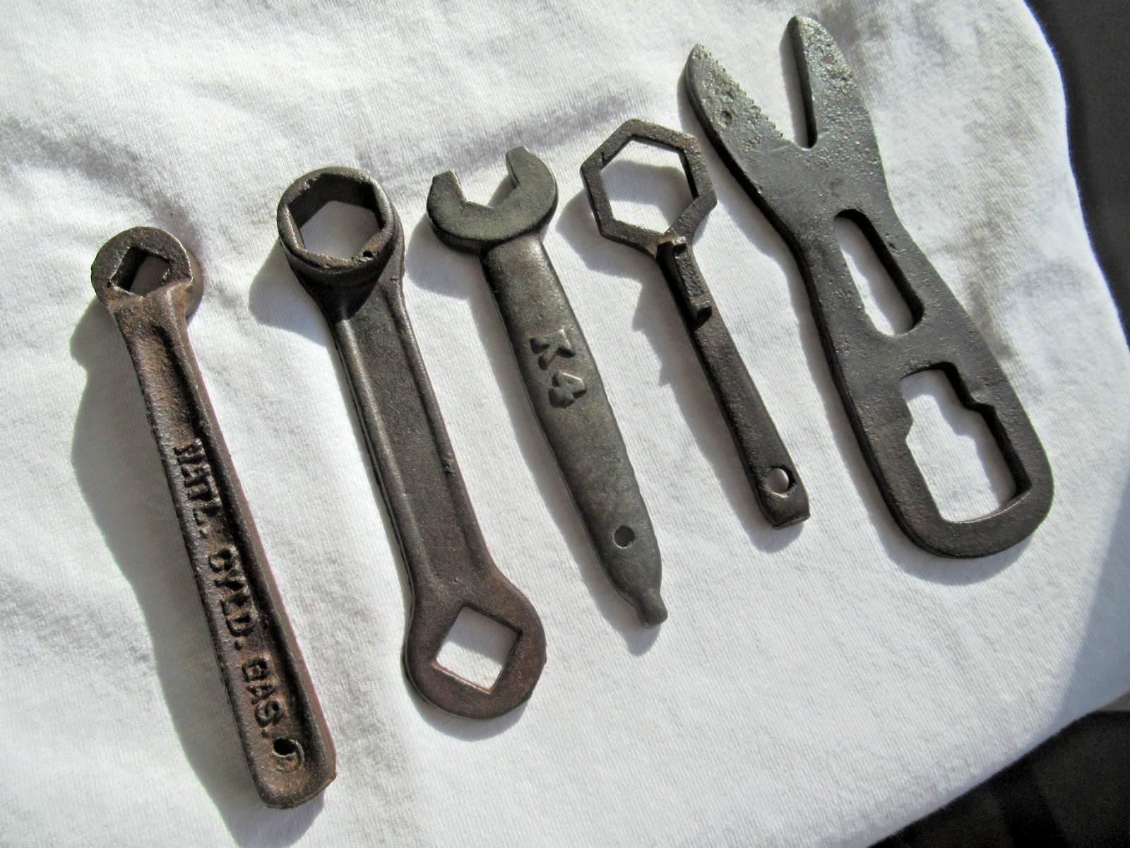 5 vintage Wrenches Alligator Bicycle Buggy K4 Implement Carriage, Natl. Cyld Gas