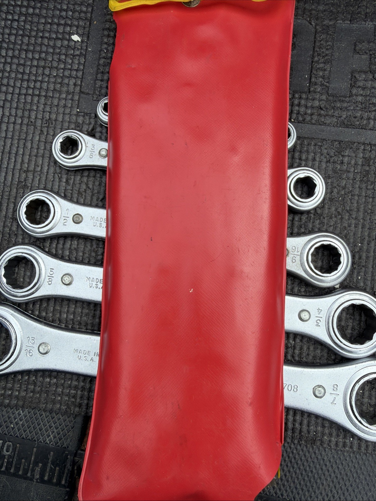 Rare Indestro Tools 5pc Ratcheting Box Wrench Set W Holder 0700-5 USA Nos SAE