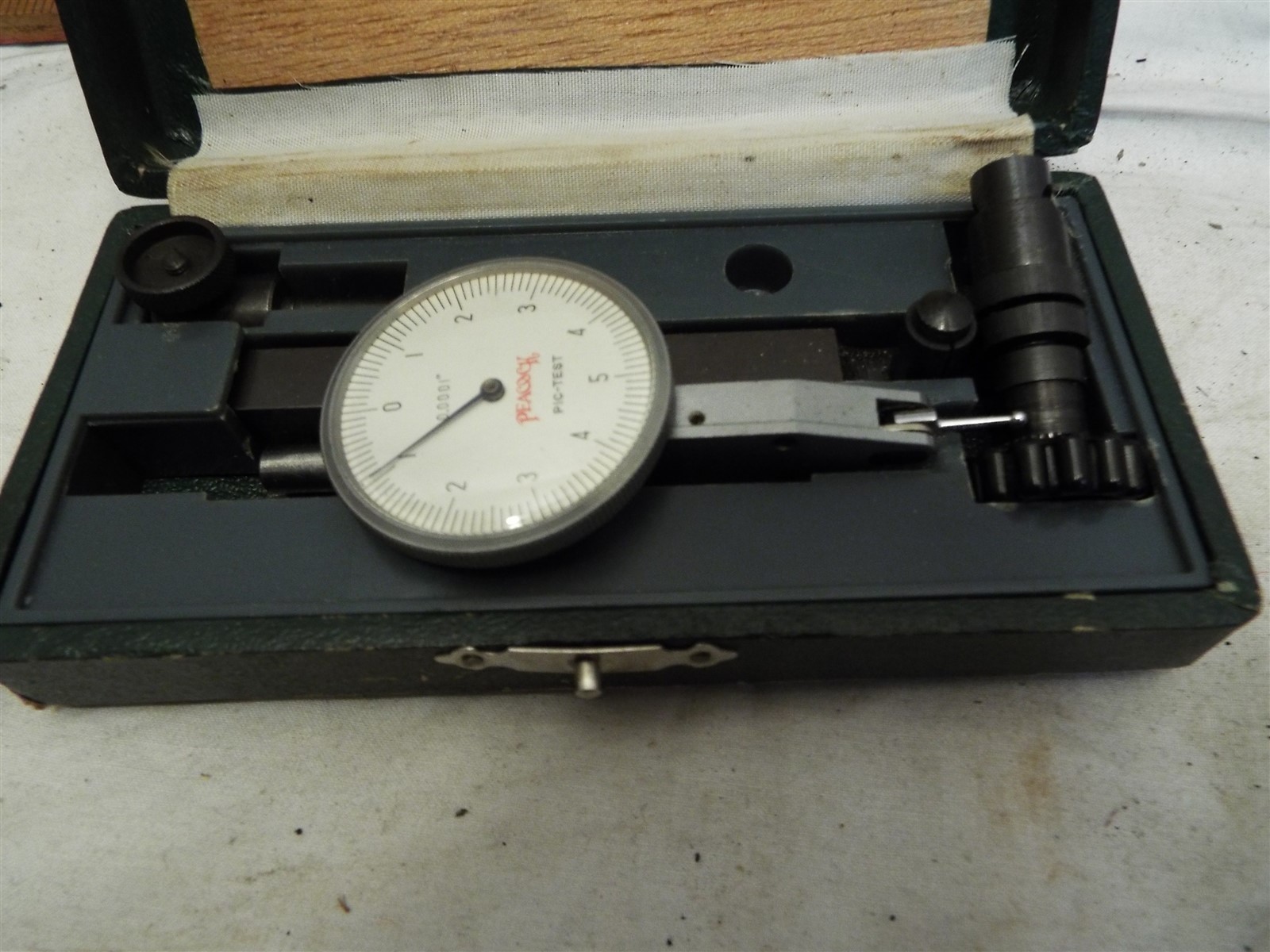 Peacock Pic-Test Dial Indicator Gauge .0001″ with Case Machinist Gage Tool Test