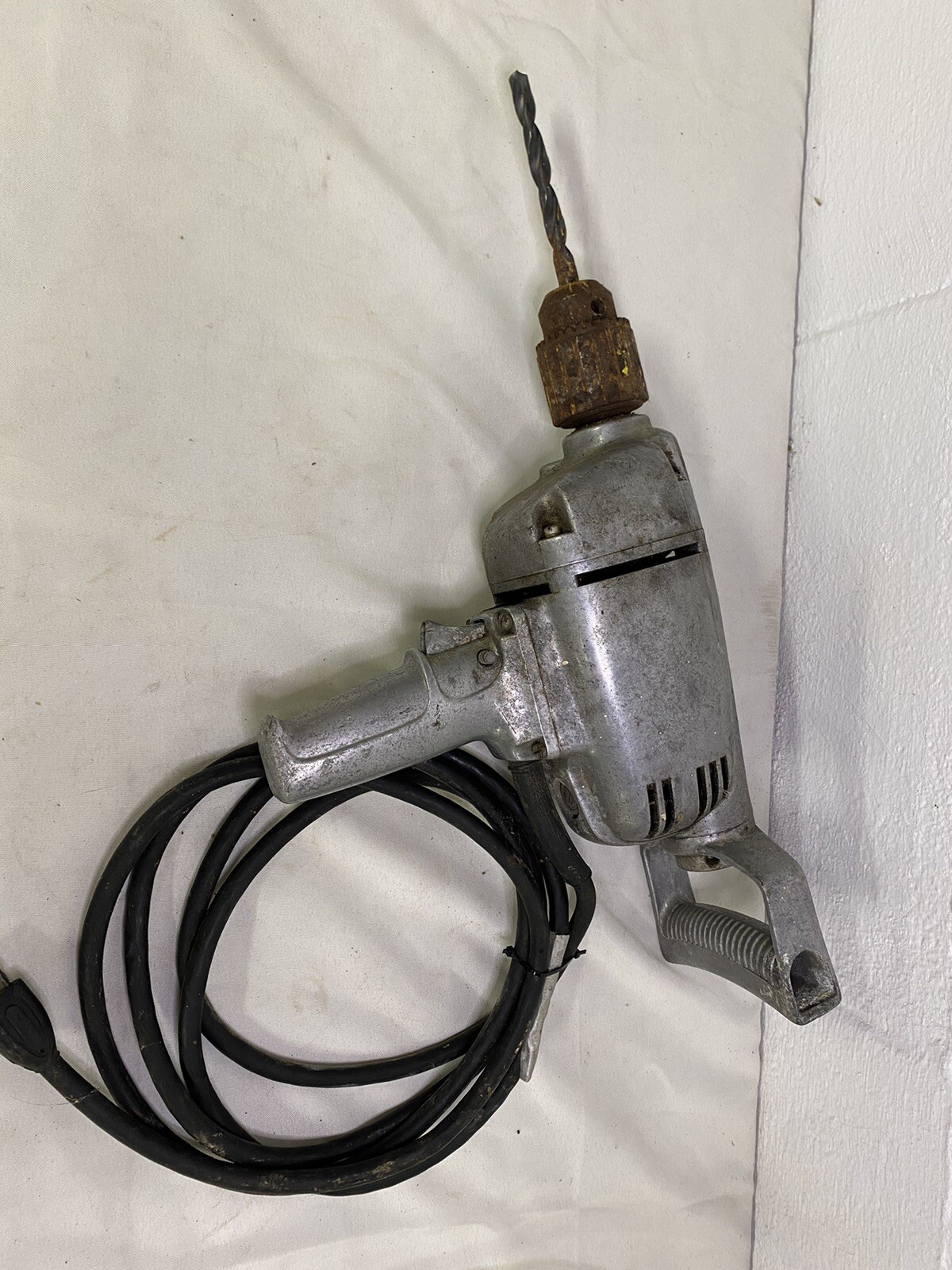 Vintage 1/2″ Heavy Duty Drill Industrial – String Motor, Works Fine