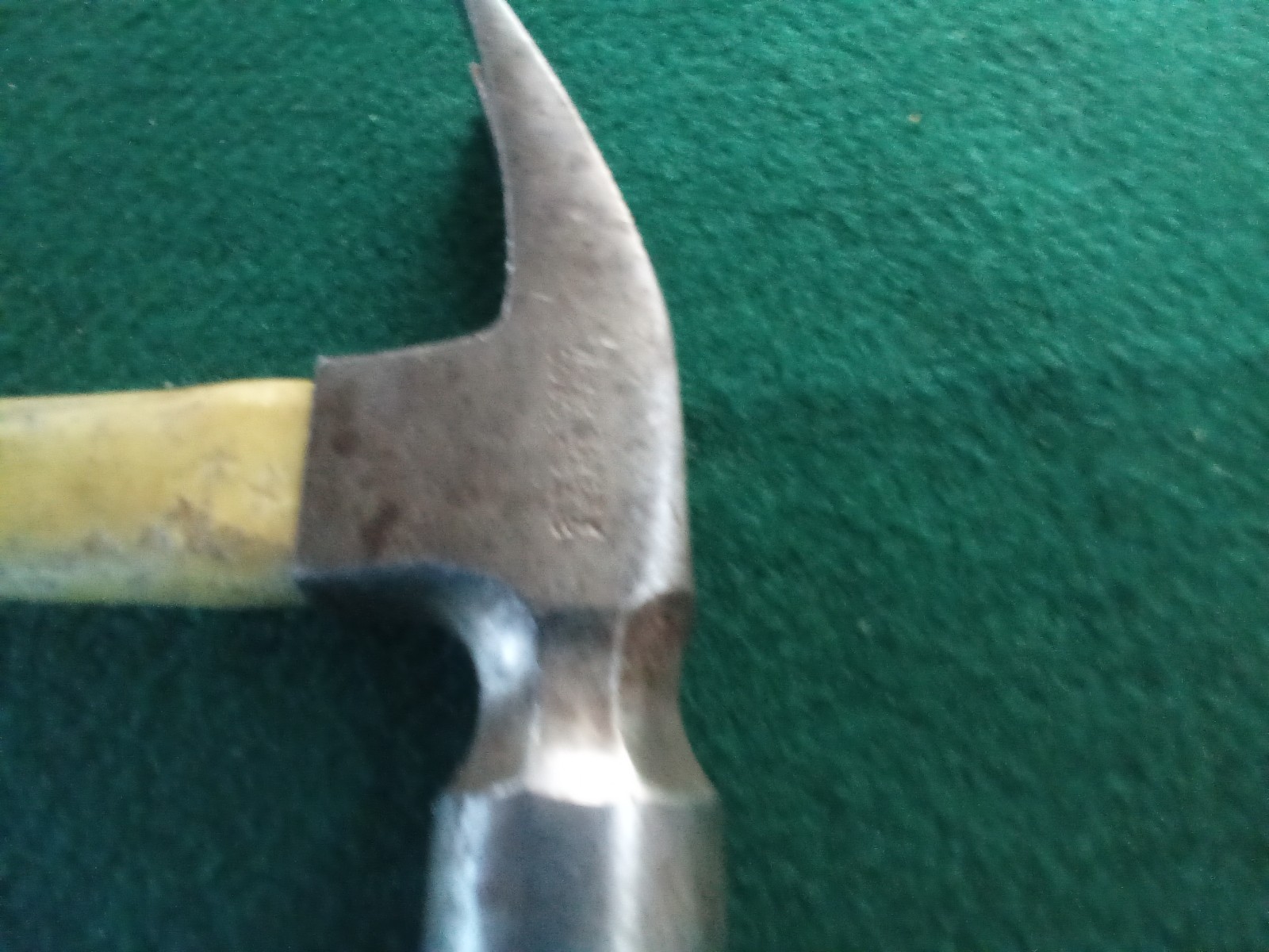 Vaughan FS505M 24 OZ Framing Hammer w/ Fiberglass Handle Carpentry Straight Claw