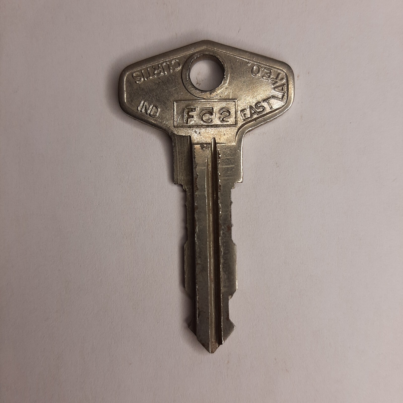Lot of 4 Various CURTIS Keys Vintage Cleveland Ohio USA FC2 SC6 KW-1 RU4 BRASS
