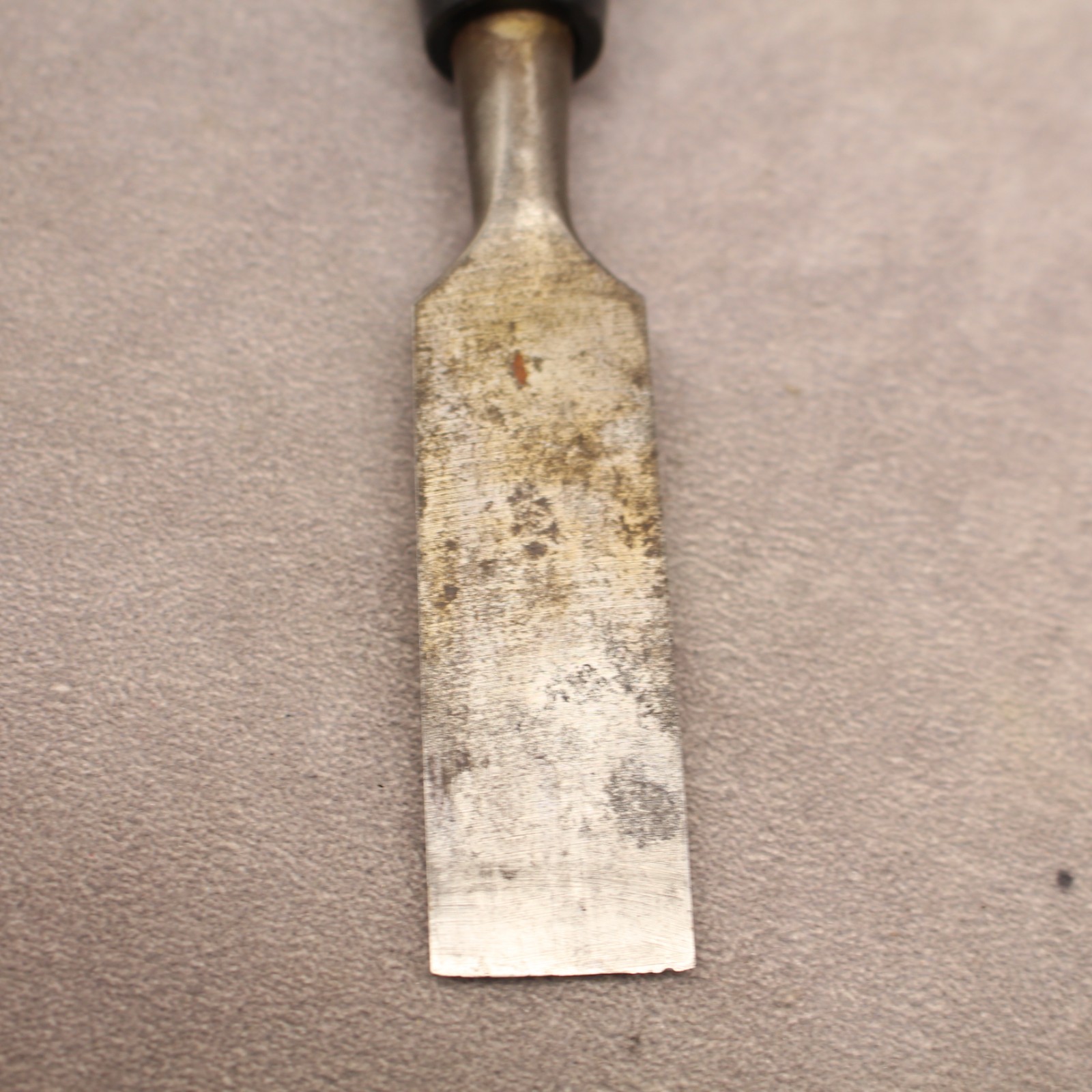 Lot of 2 Stanley Wood Chisels No. 60 Wood Chisel Made In USA Needs Sharpening