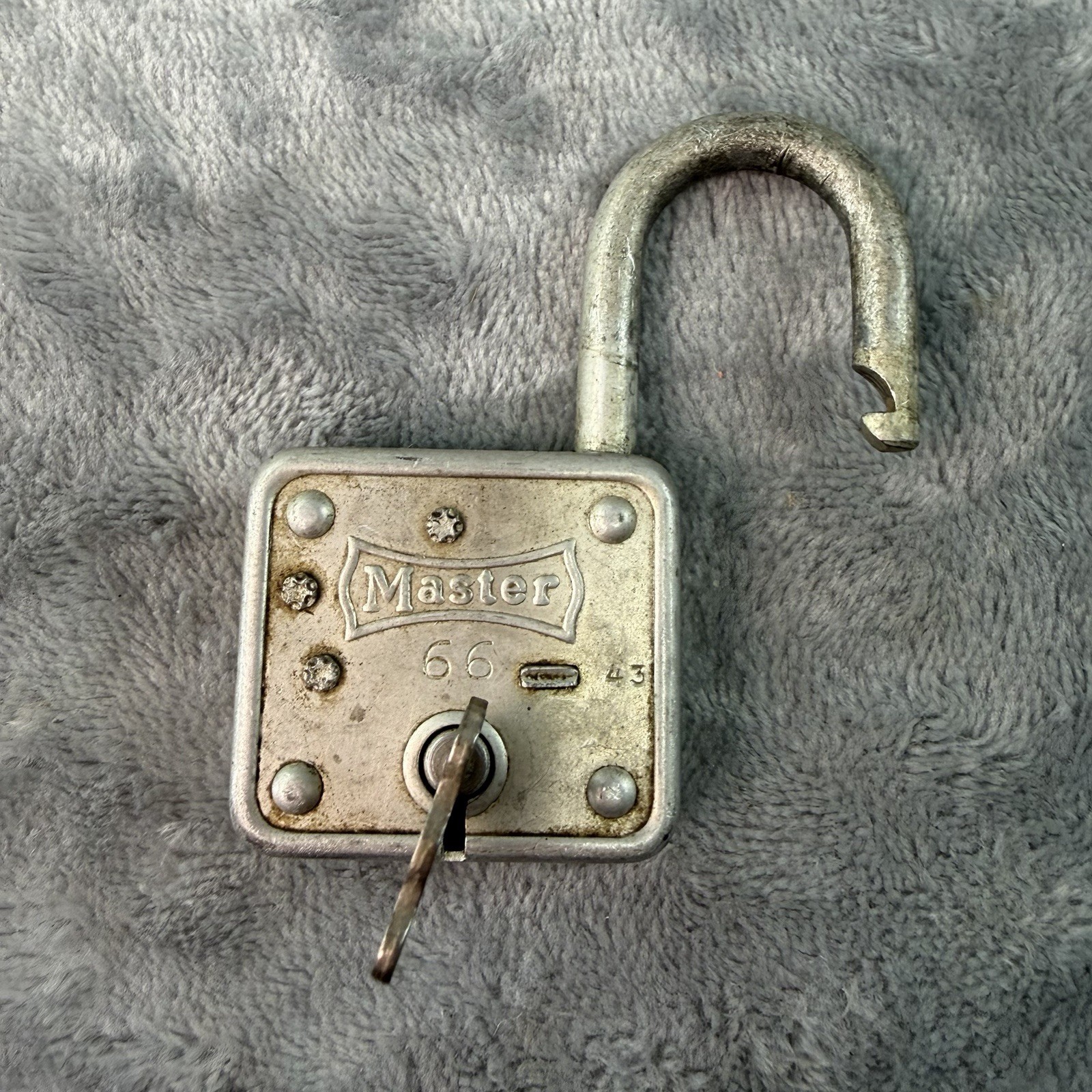 Vtg Old Master Lock Co No. 66 Lever Padlock & Key Works Made in USA B268