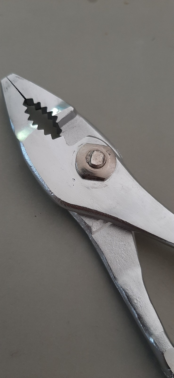 NOS VINTAGE UTICA TOOLS No. 11-6 THIN NOSE SLIP JOINT PLIERS USA 3E