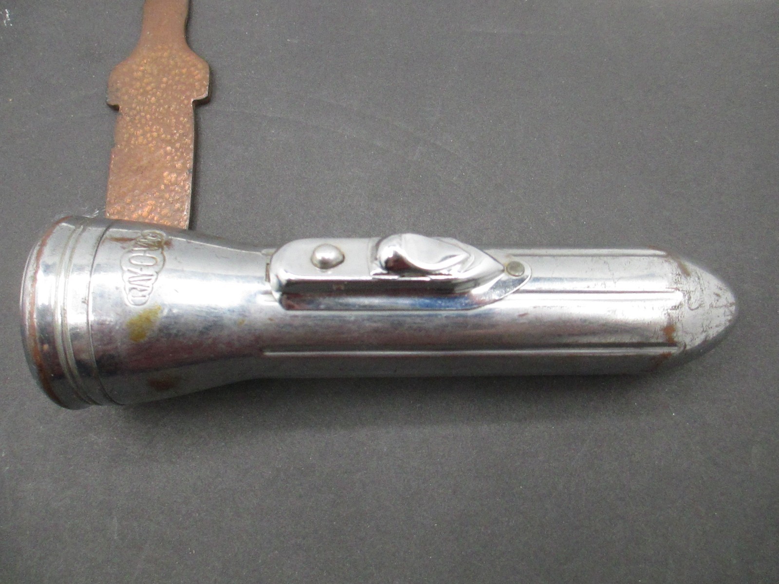 VTG Deco Chrome Plated Ray-O-Vac Flashlight Bullet Torpedo MCM Atomic Age B65