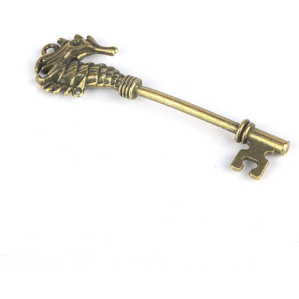 69 Pcs Set Antique Vintage Old Look Ornate Skeleton Keys Necklace Pendant Decors