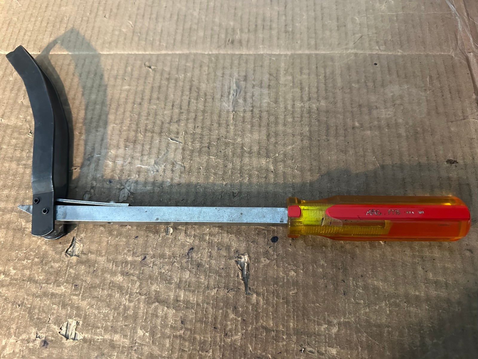 MAC TOOLS FT15 FLY WHEEL TURNER TURNING TOOL WITH CLEAR YELLOW & RED HANDLE USA