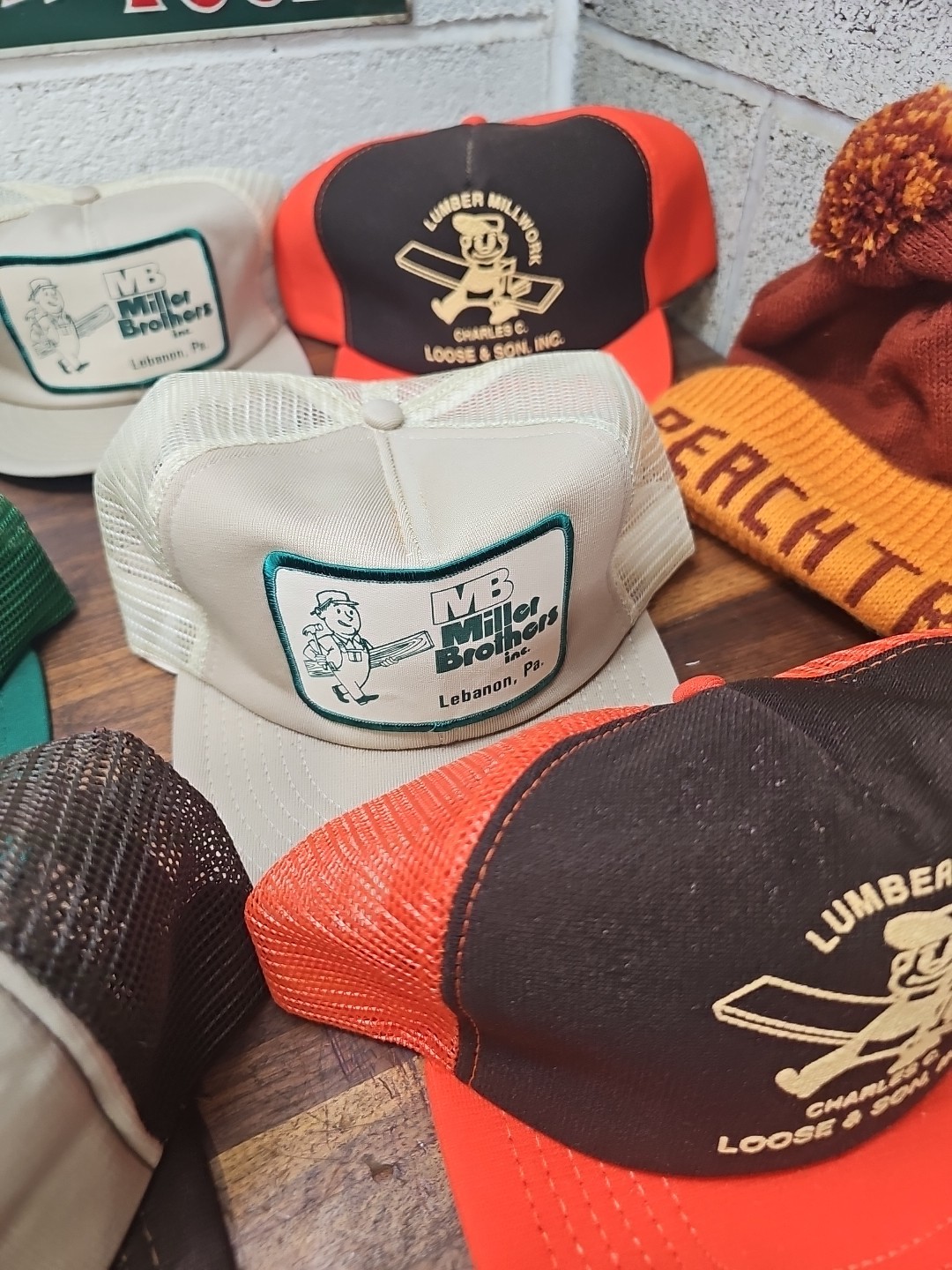 X1- Lot of Vintage Carpenter Building advertising Snap Back Trucker Hat Lot