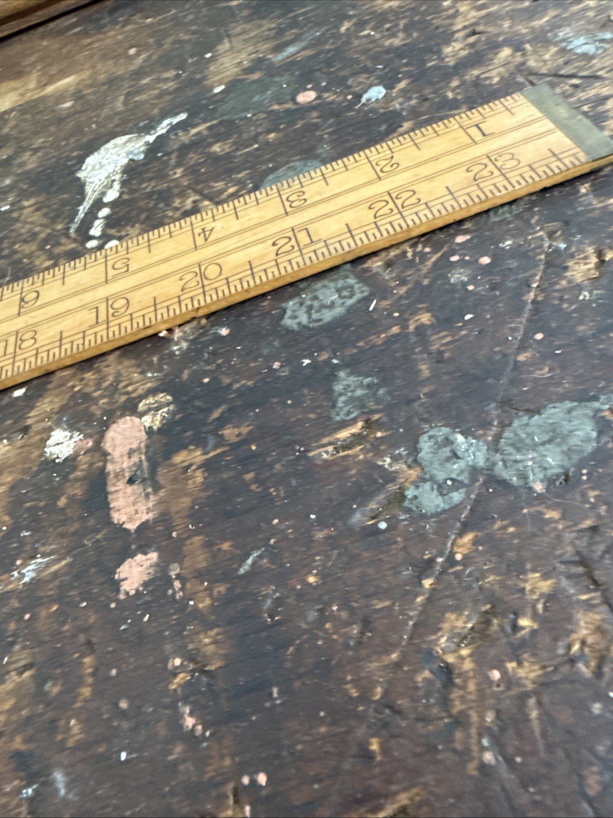 Nice Vintage Lufkin Rule Co. No. 8205-23 Inch Brass End Caps and Wood Ruler USA