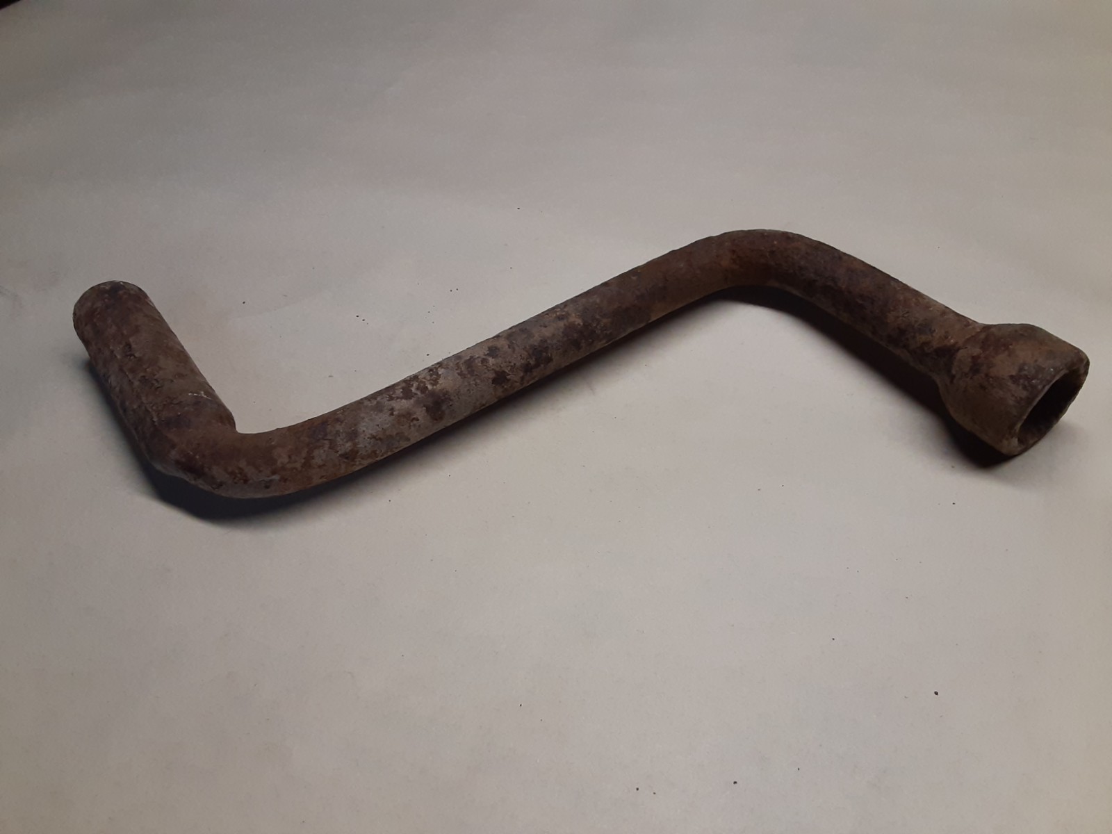 Vintage crank wrench 13/16 hex end 9/16 square end
