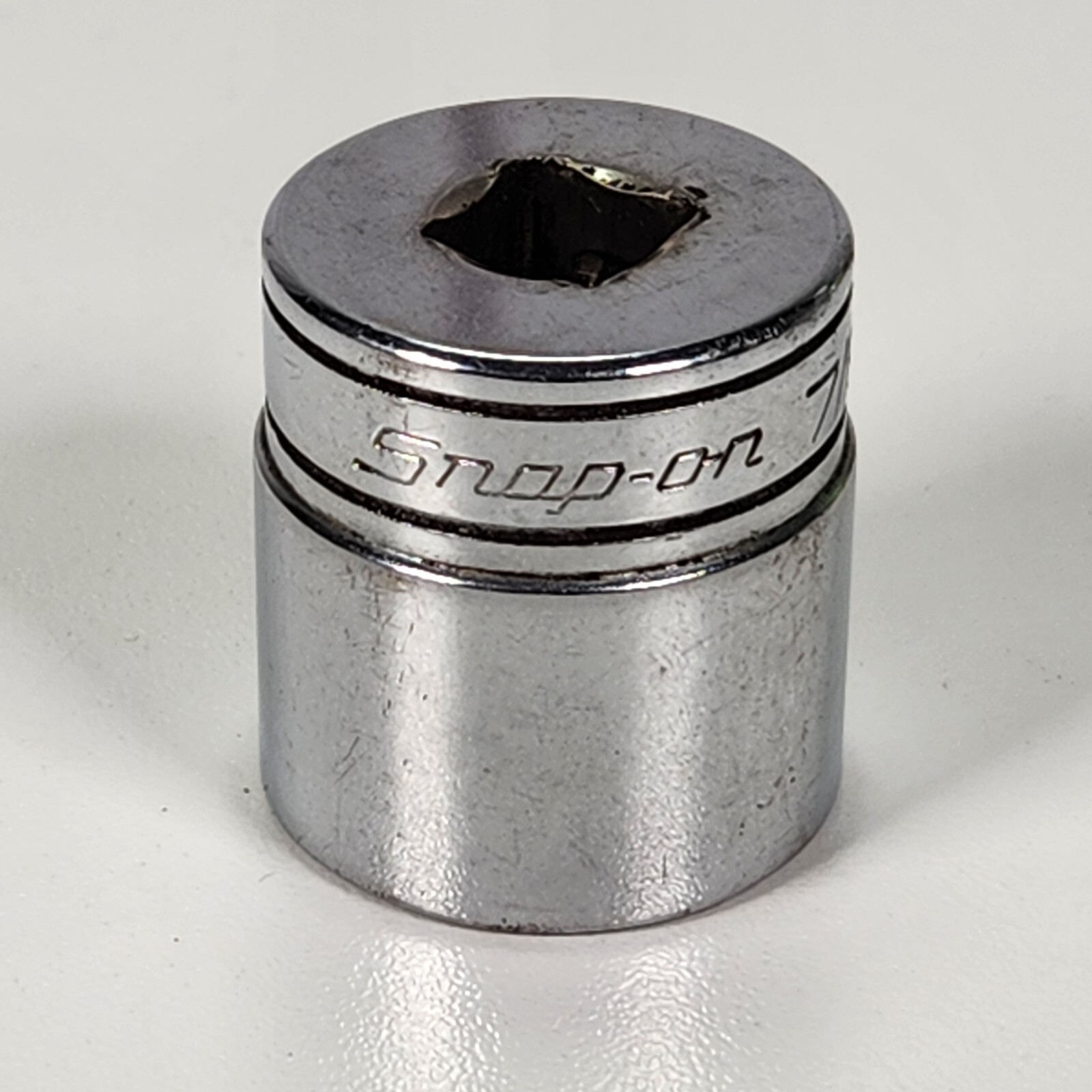 VINTAGE SNAP ON FS281 3/8″ DRIVE 7/8″ SHALLOW SOCKET / 6 POINT / USA MADE