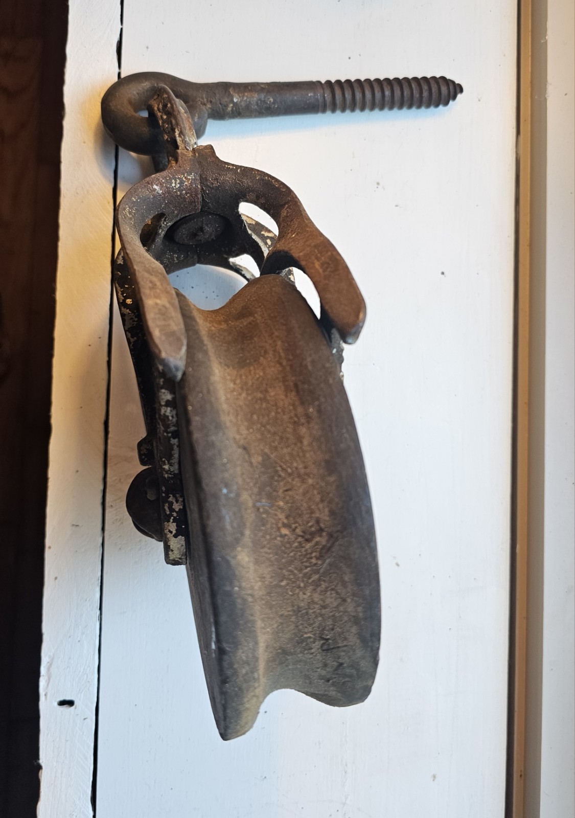 Antique Primitive NEY MFG CO 168 Pulley Steel Frame 6″ Wood Wheel w/Hardware EUC