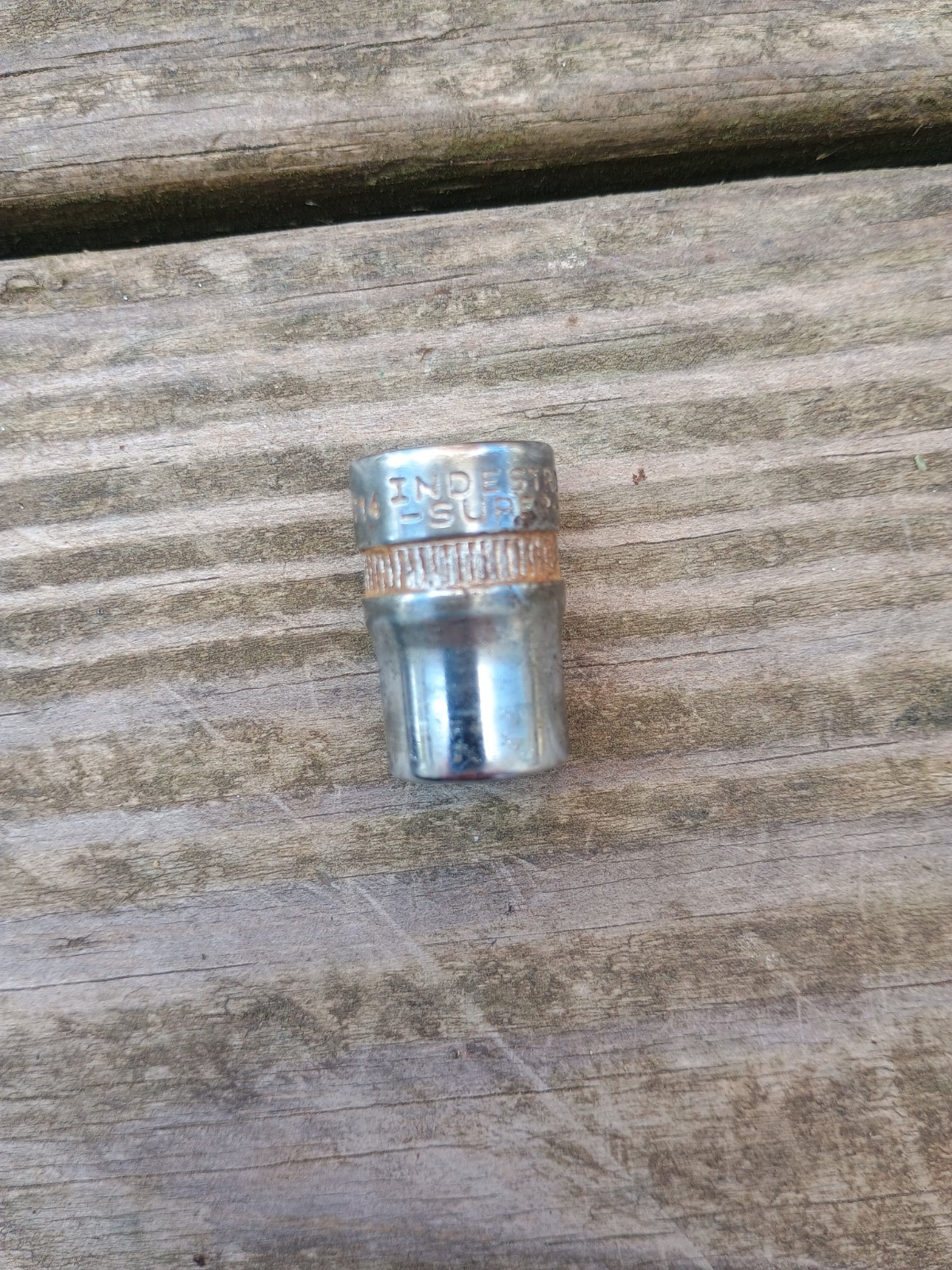 Vintage Indestro Super 7/16″ 12 Point Shallow Socket 3/8″ Drive 2714 USA