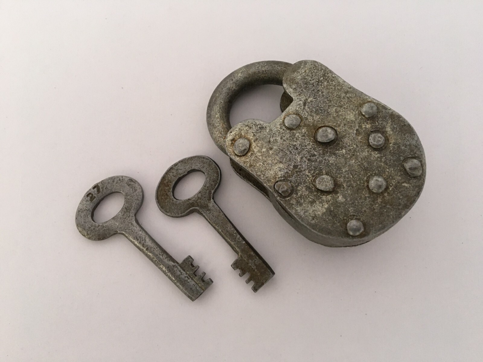 Lock Vintage Iron Padlock With 2 Key Rich Patina Made In India Collective Rusty