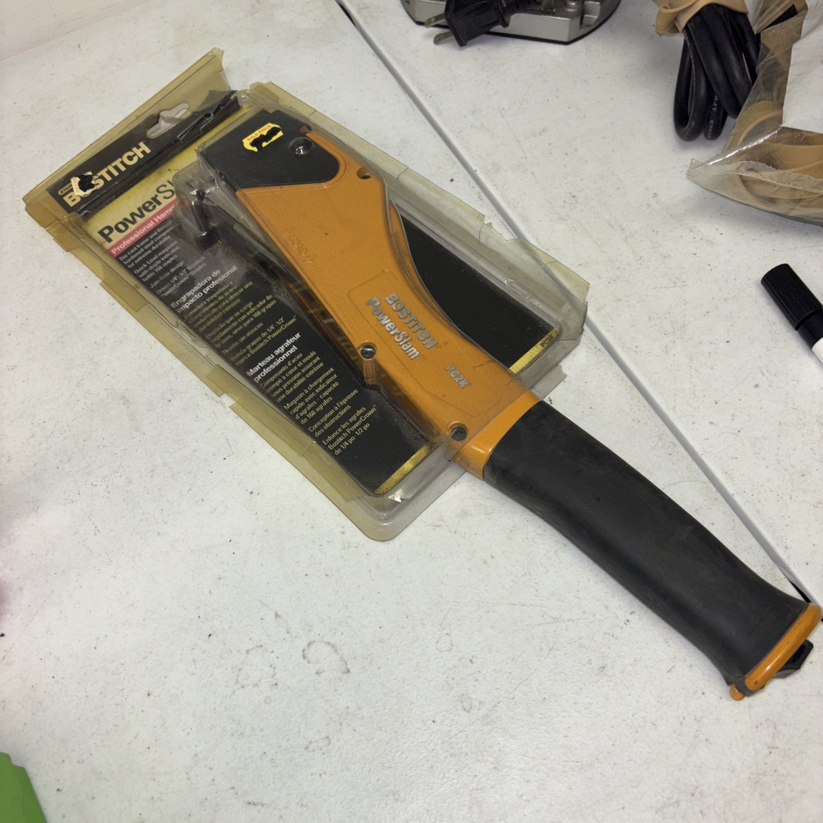 BOSTITCH Hammer Stapler for Construction, 1/4-Inch to 1/2-Inch (PC2K)