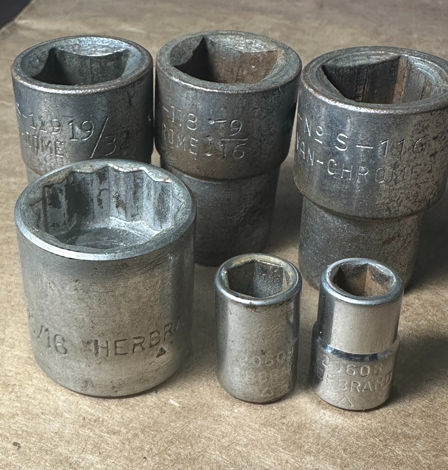 Lot of 6 Herband 1/2″ and 3/8″ Drive Sockets USA 12 and 6 point